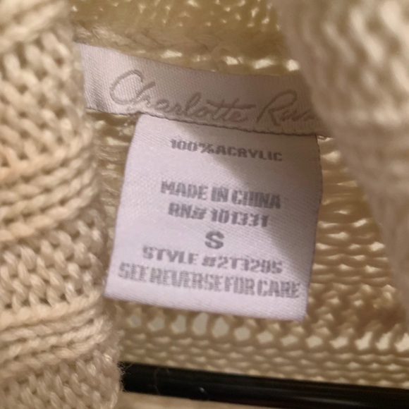 Sweater - Picture 3 of 3